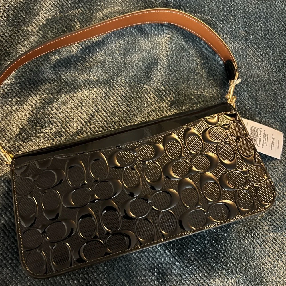 Coach NWT Morgan Shoulder Bag In Signature patent leather black 🤩 - Picture 8 of 15